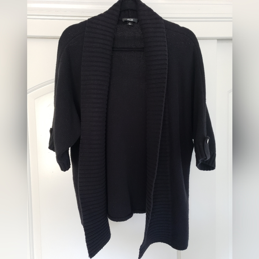 Black knit sweater large